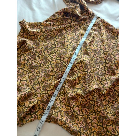 Vtg Fem Form Paisley 70s Flower Power Mock Neck Backk Zip Blouse Top Bohemian - Picture 7 of 11